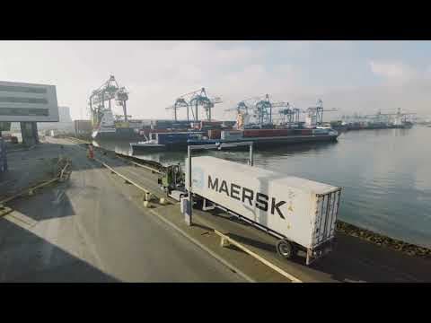 Video thumbnail: Oxa. Putting Autonomous Vehicles to Work in Ports